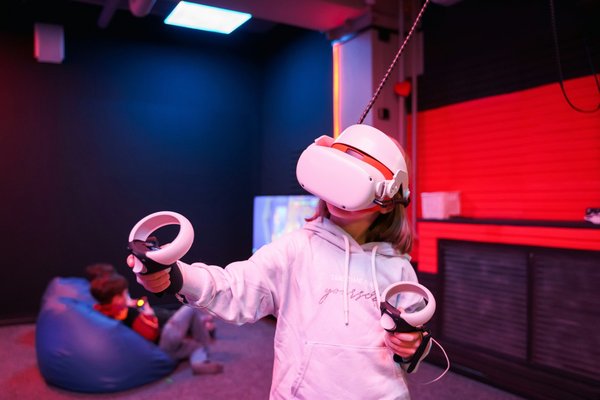 Comment un jeu de simulation de gestion de réseau de transport peut-il enseigner les principes de l'ingénierie des infrastructures?